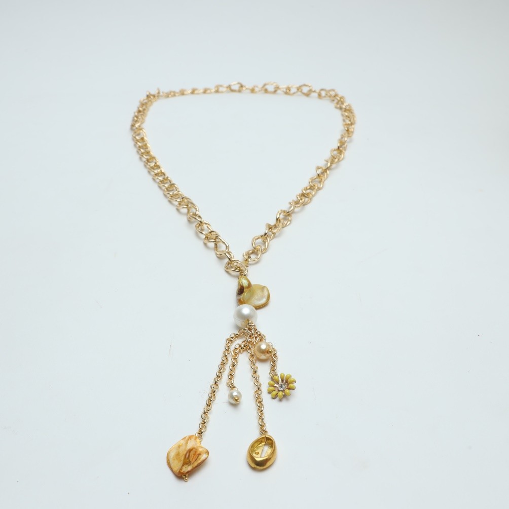 MULICOLOUR STONE NECKPIECE